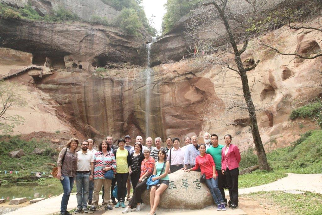 外国专家参观铜川玉华宫