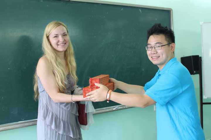 我院学生学习俄罗斯绘画